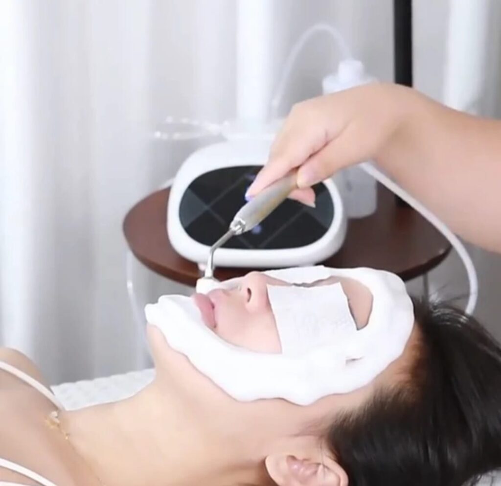 Bubble Beauty Cleansing Facial Machine - SkinSoft